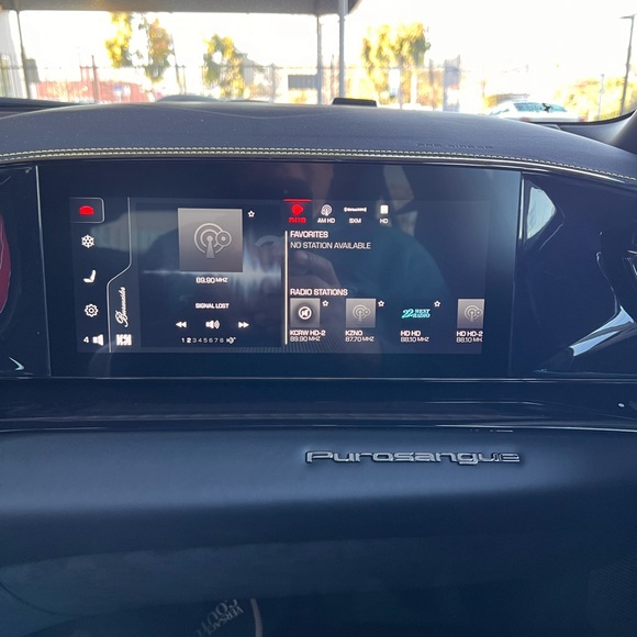 Meet your Posher, Aaron - Picture 6 of 16